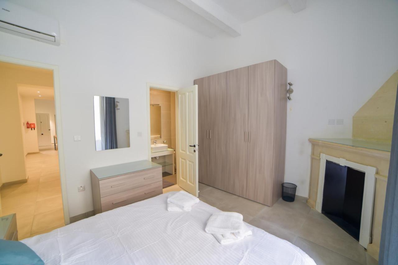 Ca1- City Central Apartment 1 バレッタ エクステリア 写真