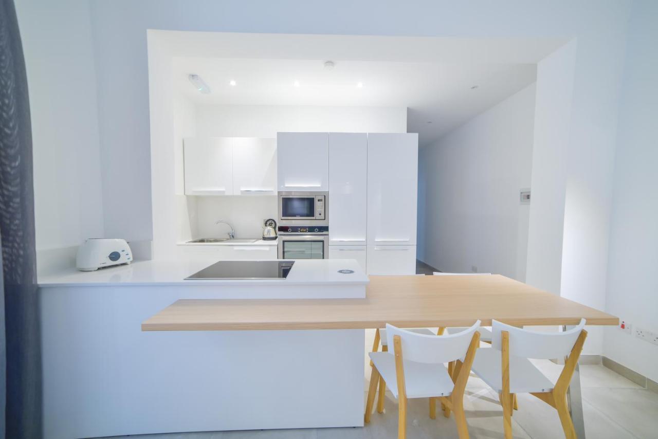 Ca1- City Central Apartment 1 バレッタ エクステリア 写真